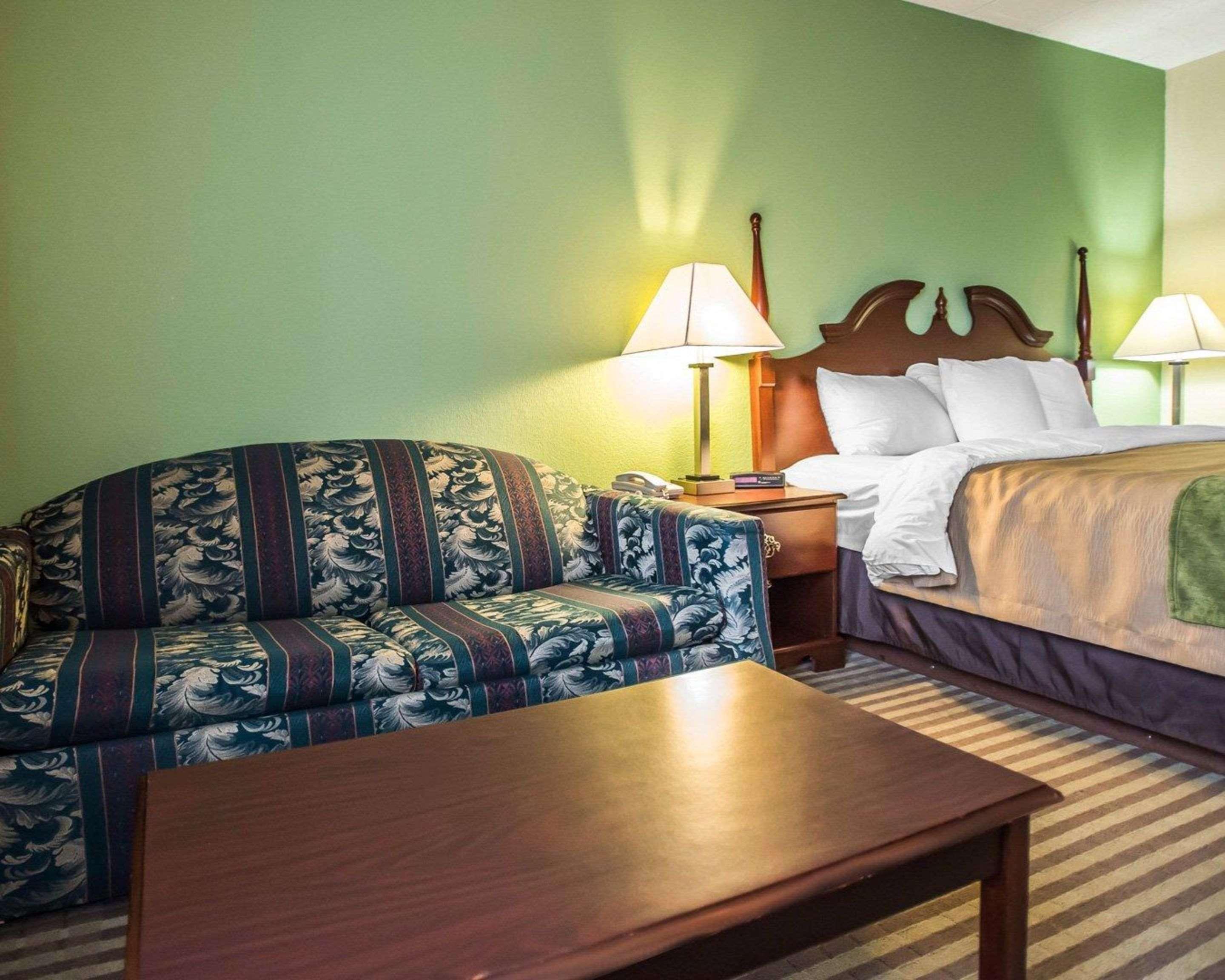 Quality Inn Mill Hall - Lamar Екстер'єр фото