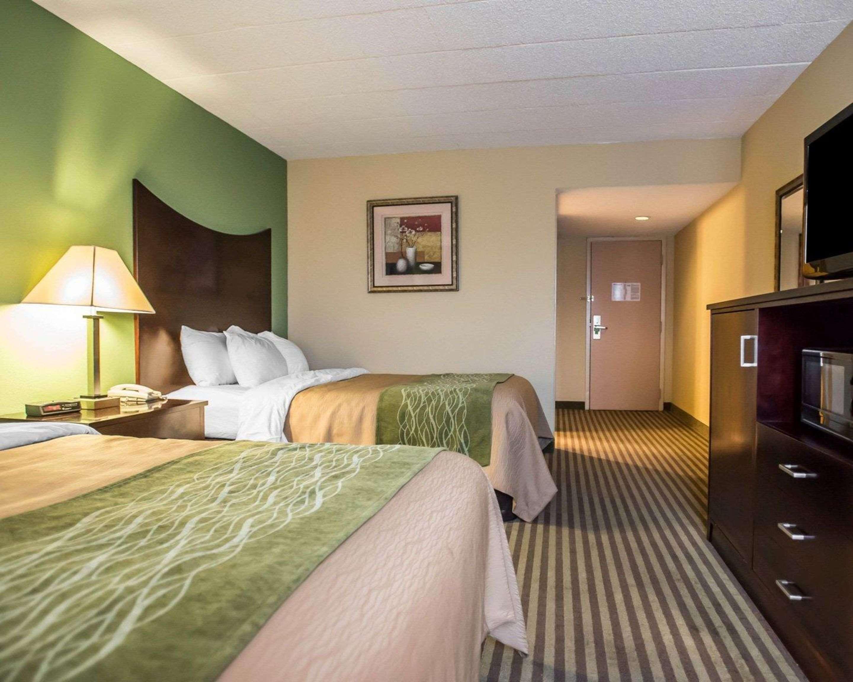 Quality Inn Mill Hall - Lamar Екстер'єр фото